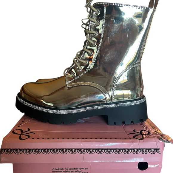 Dazzle Gold Combat Boots - Picture 4 of 4
